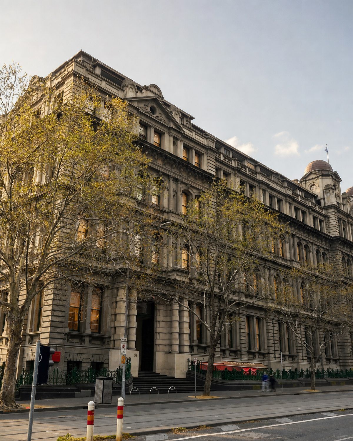 Grand Central Apartments facade