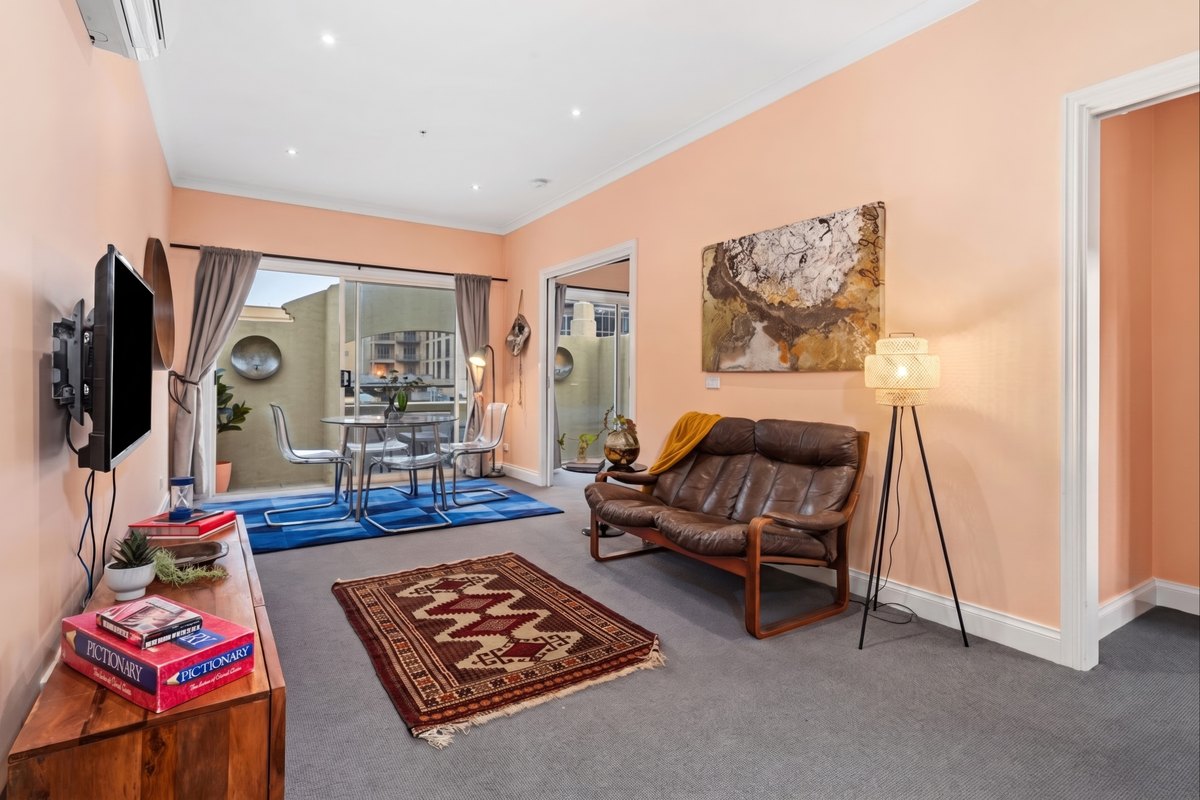 707/182 Collins Street