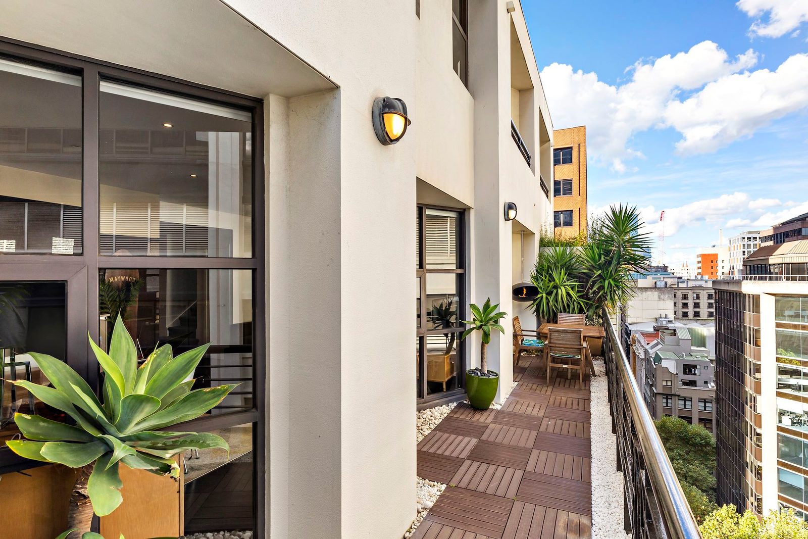 Penthouse 2/39 Queen Street, Melbourne VIC 3000
