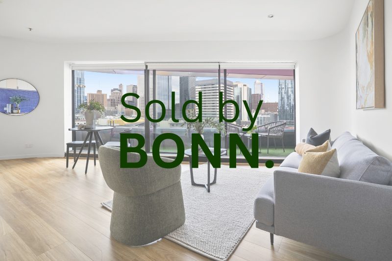 UNDER OFFER | Light, Space and a City Outlook