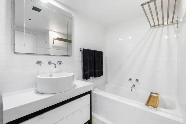 426/33-71 Spencer Street, Melbourne VIC 3000