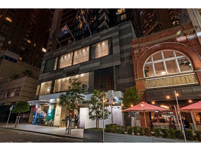Luxurious Living in the Private Residences at the Sheraton Hotel