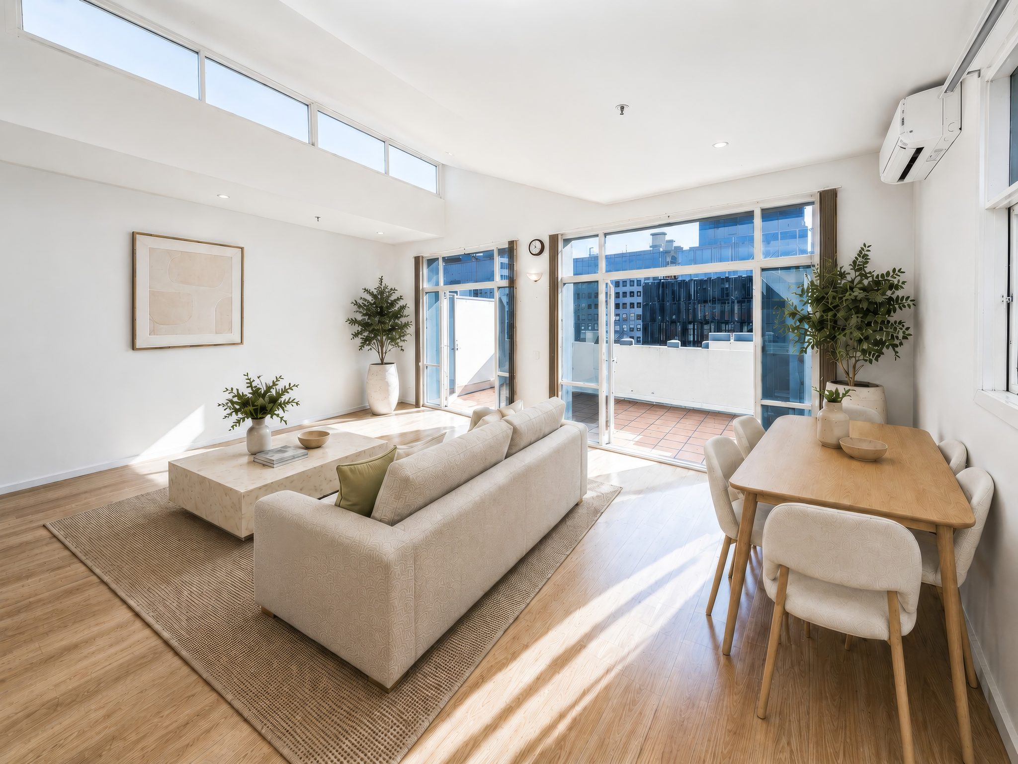 902/260 Little Collins Street